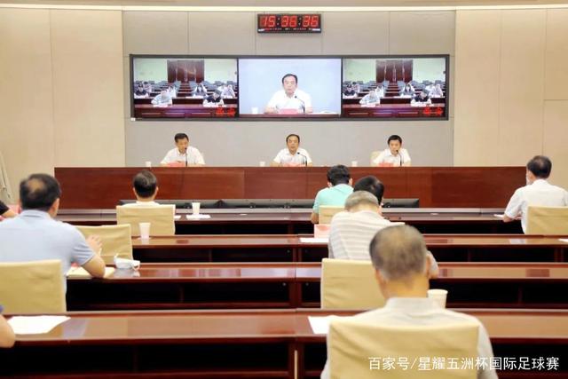 印尼羽毛球公开赛-圣坛组合1-2不敌日本组合 女双摘银